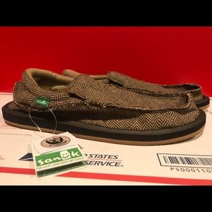 Sanuk Slip On Shoes Brown NWT